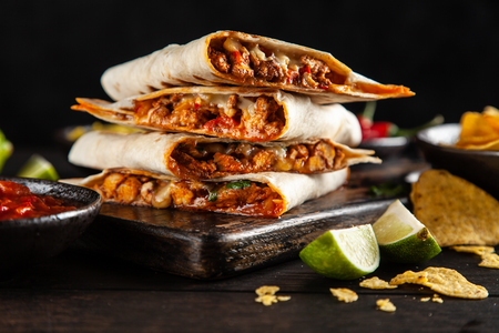 Quesadilla Etli